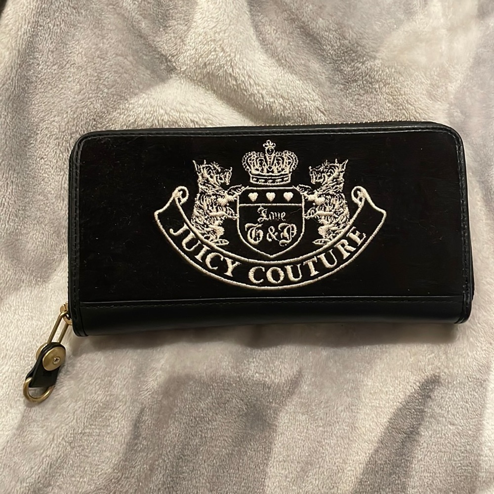 Juicy couture wallet